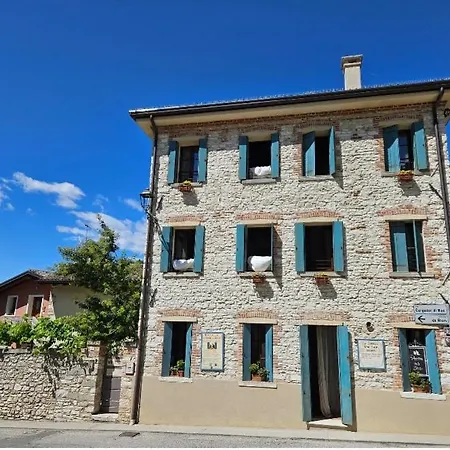 Le Zitelle Di Ron 4*