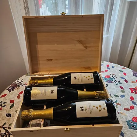 Alojamento de Acomodação e Pequeno-almoço Le Zitelle Di Ron 4*