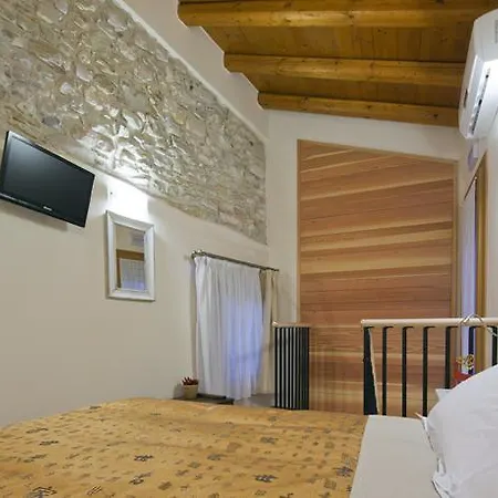 Le Zitelle Di Ron Bed & Breakfast *