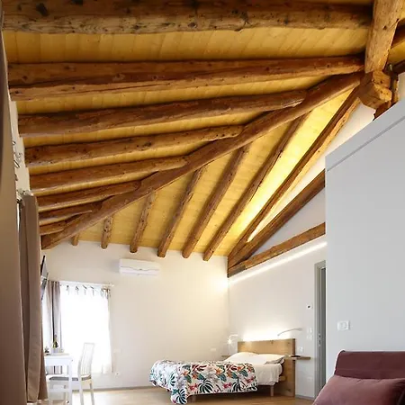 Le Zitelle Di Ron 4*