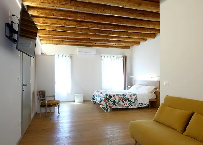 Bed and Breakfast Le Zitelle Di Ron