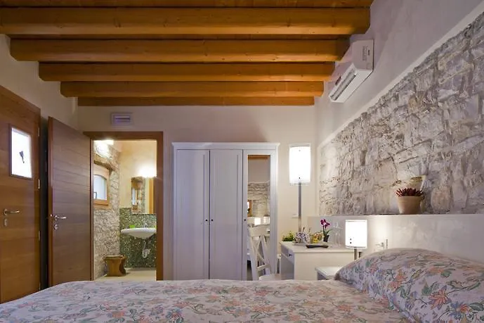 Le Zitelle Di Ron 4* Valdobbiadene